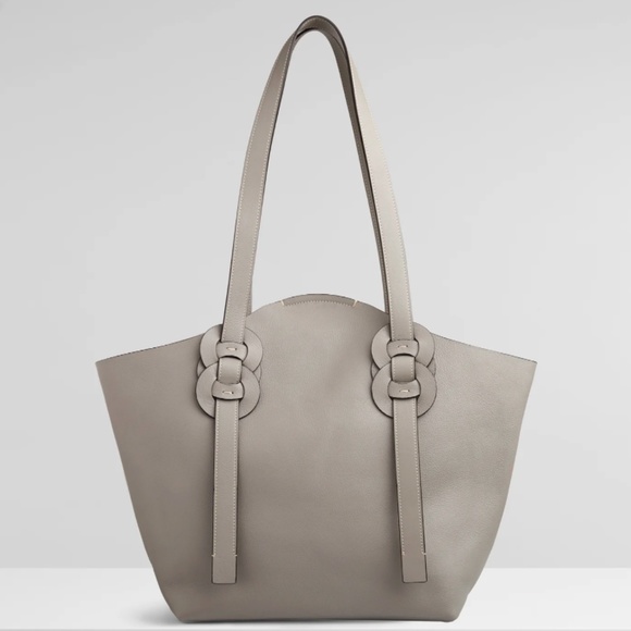 NWT $1,150 CHLOÉ Medium Darryl Leather Tote in Stormy Grey! - Picture 2 of 13